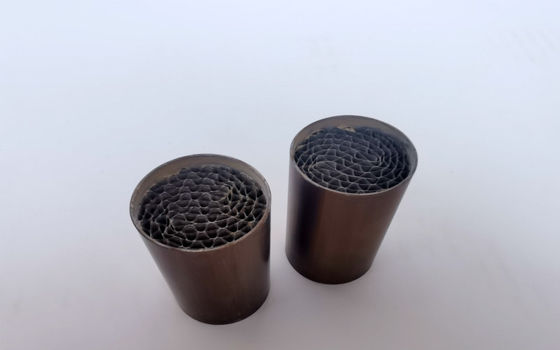 Евро катализатора HC CO NOX всеобщее 4 5 6 каталитеческого преобразователя родия палладиума платины