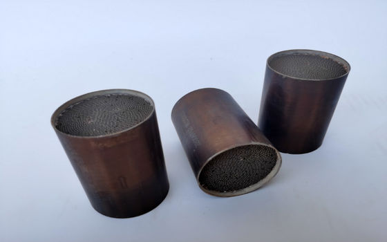 Каталитеческий преобразователь Rh Pd Pt в мотоцикле 300 CPSI 400 CPSI